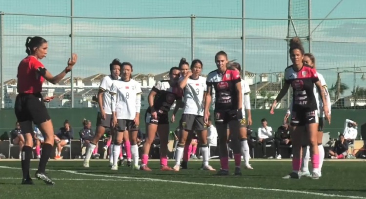  唐佳麗梅開(kāi)二度、邵子欽破門(mén)，中國(guó)女足3-2擊敗Alhama俱樂(lè)部女足