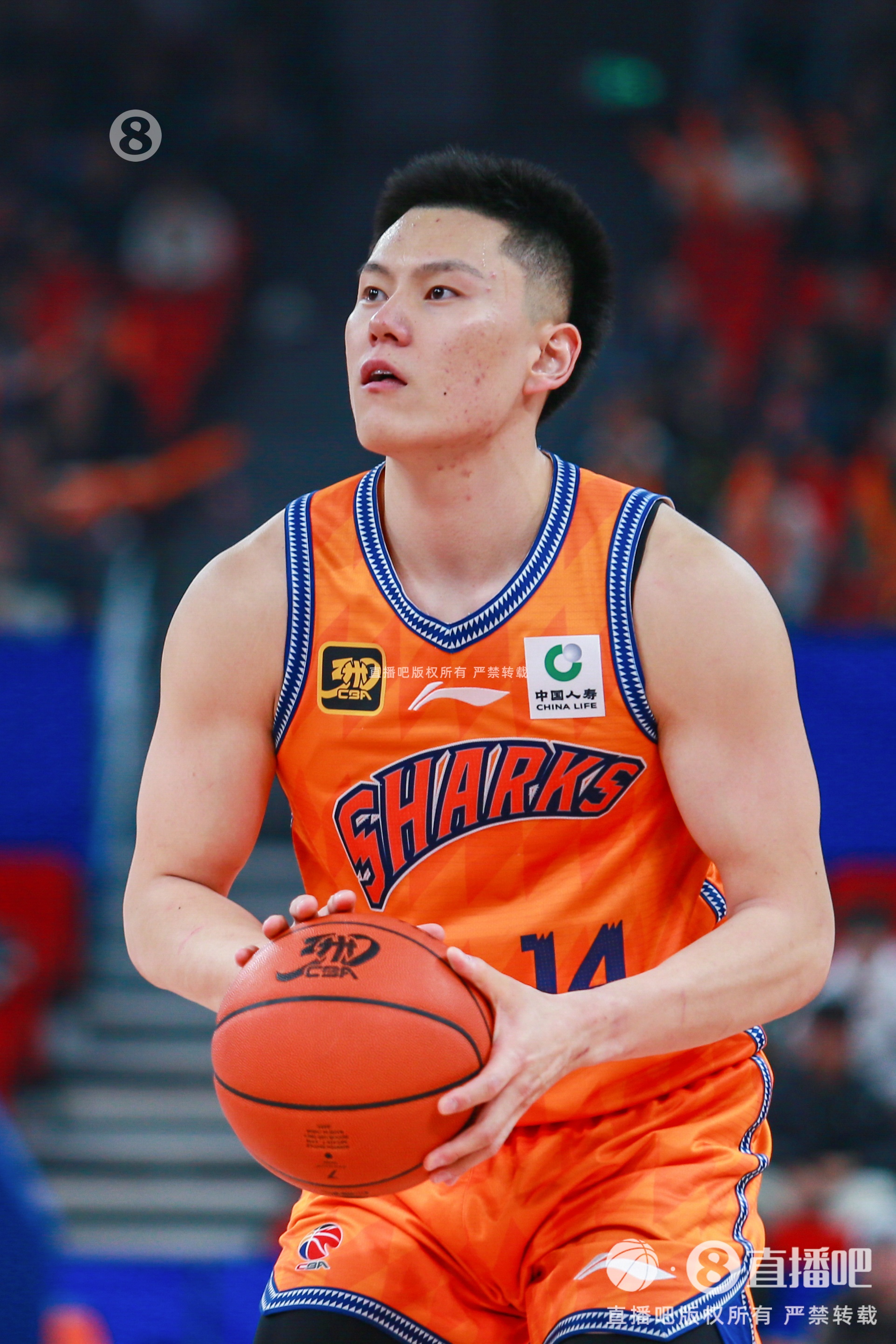  手感火熱！李弘權(quán)半場三分6中5得到15分3板0失誤