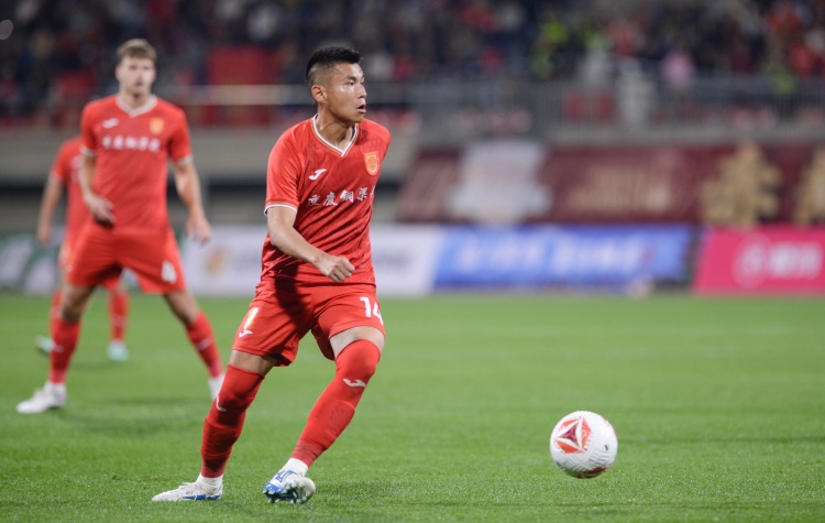  重慶銅梁龍官方：程燁桐傷缺2-3周，黃希揚傷缺1周